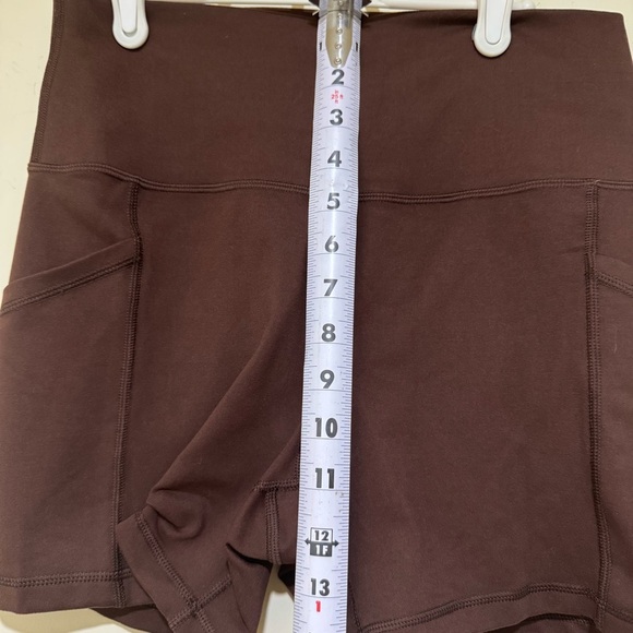 Women's Aerie Offline Brown Gym Activewear Workout Shorts with Pockets Size L - Picture 14 of 15